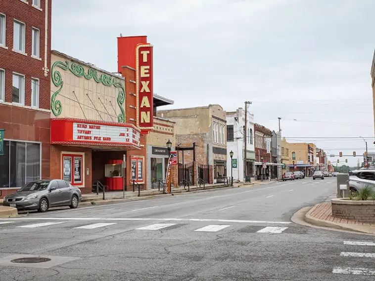 16 Best Greenville Avenue Restaurants, Dallas, Texas 2023