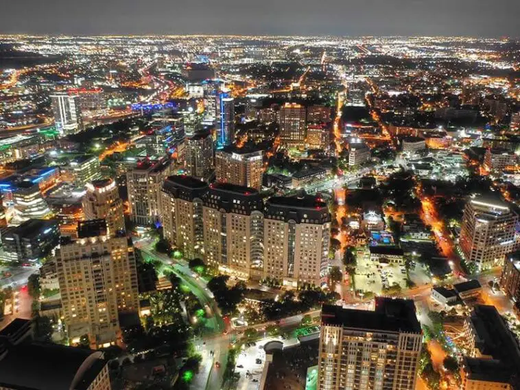 13 Most Popular Restaurants Uptown Dallas, Texas 2023