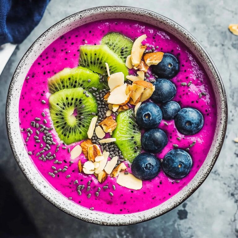 Vibrant Dragon Fruit Smoothie Bowl Recipe