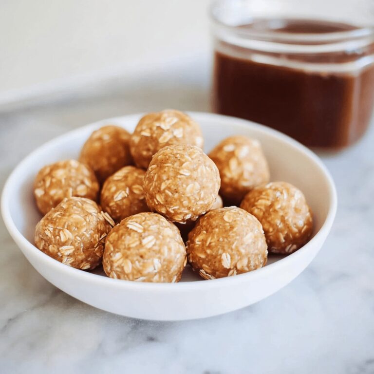 3-Ingredient Peanut Butter Oatmeal Balls Recipe