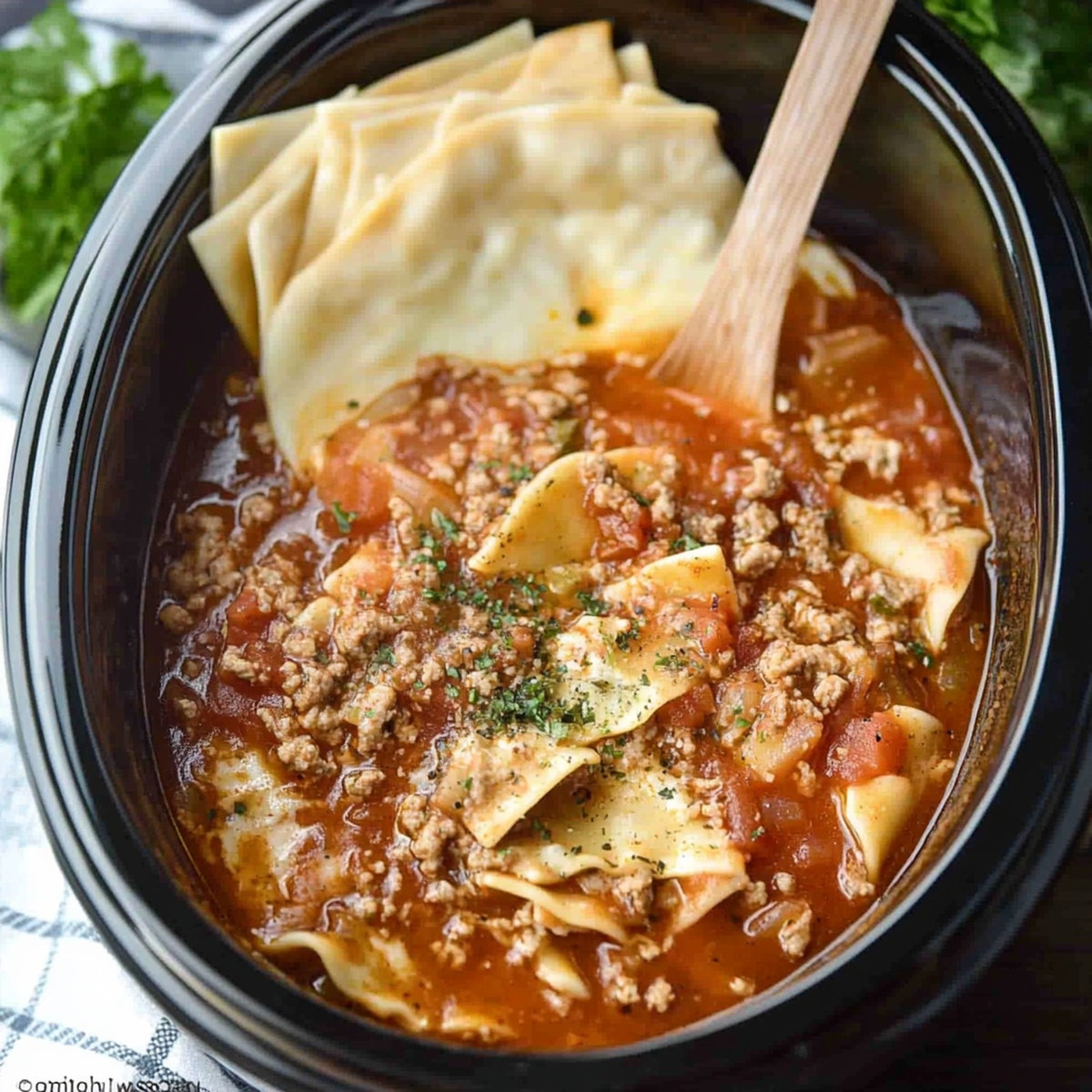 Hearty Crock Pot Lasagna Soup Recipe
