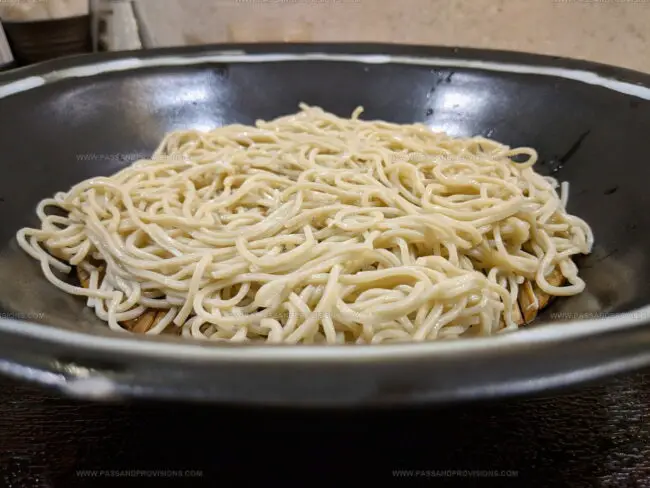 Hadaka Soba
